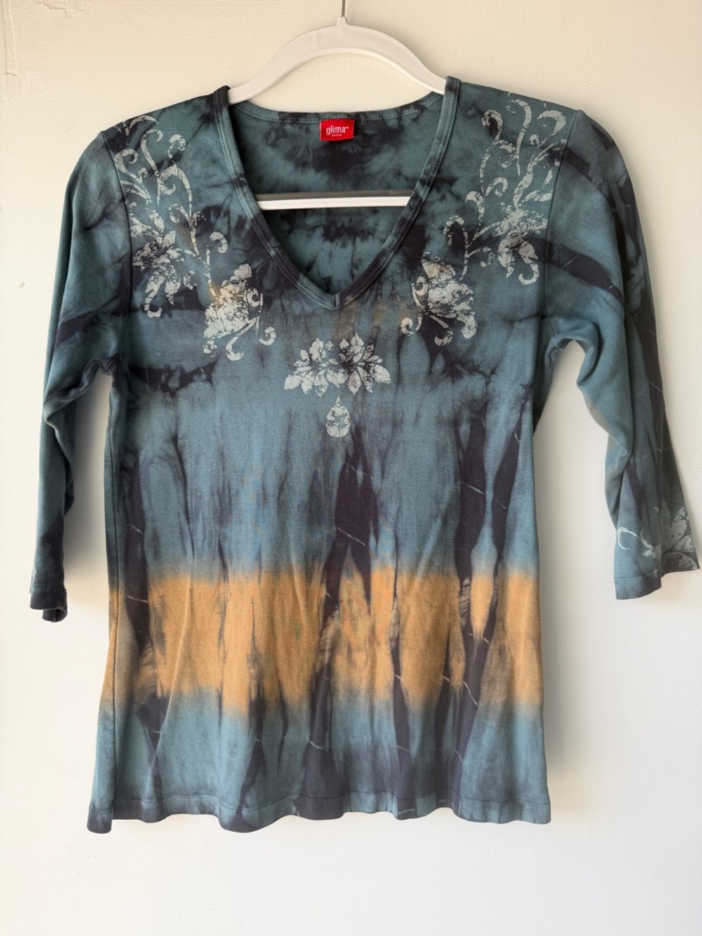 Glima Women's Teal Tie-Dye V-Neck Long Sleeve Top with Gold Accent